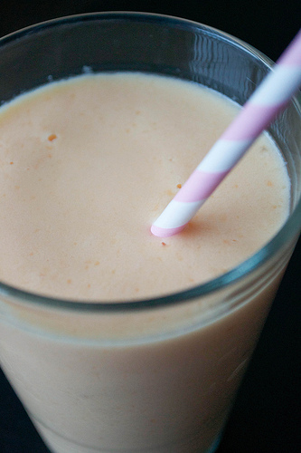 papaya and lime smoothie