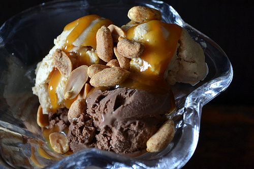 Snickers style chocolate peanut caramel sundae