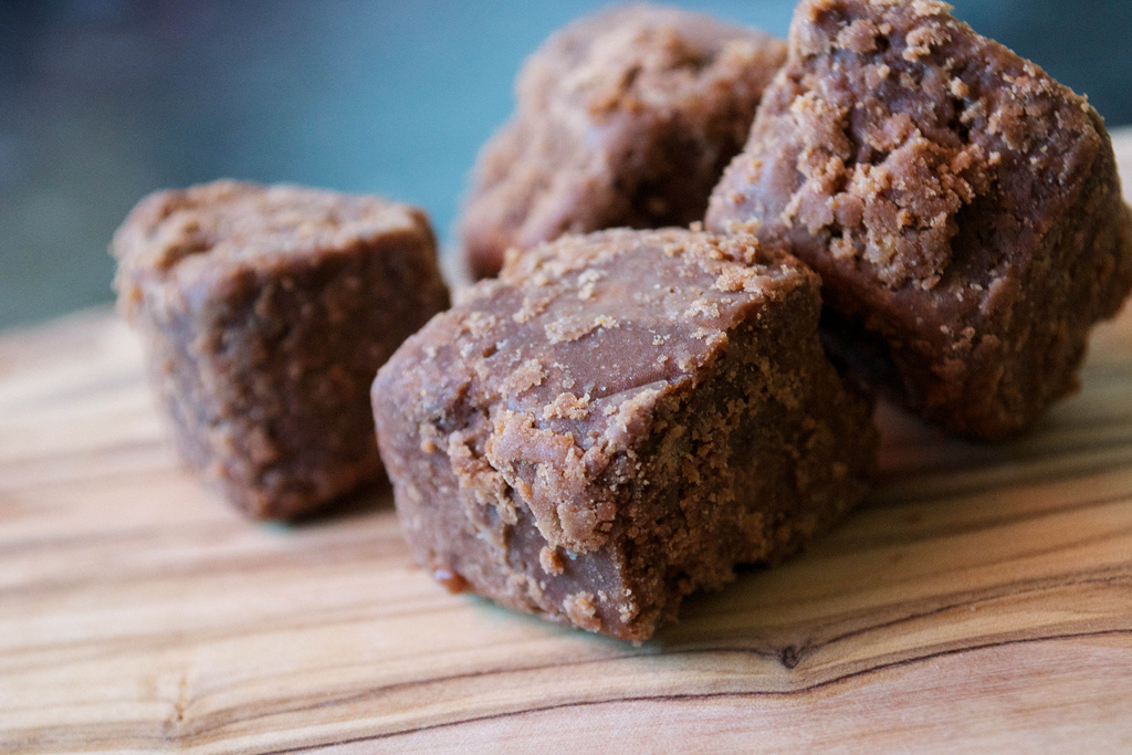 chocolate fudge with kentish cobnuts