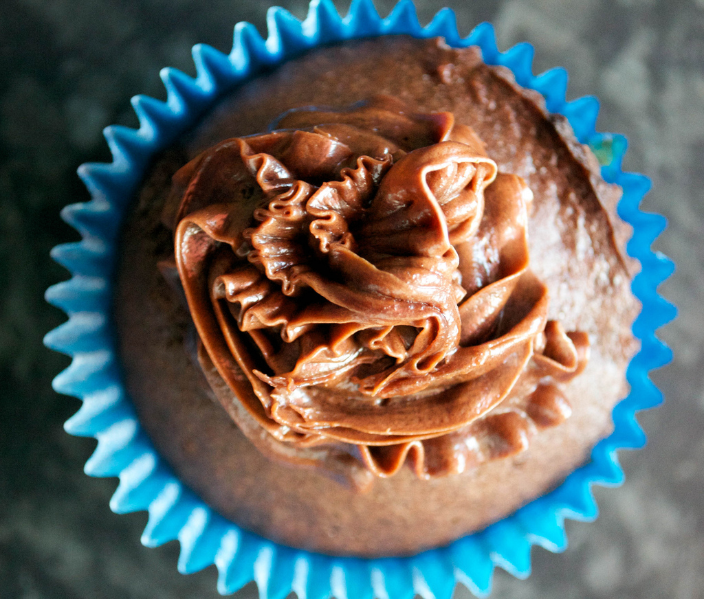 helens chocolate cake iced