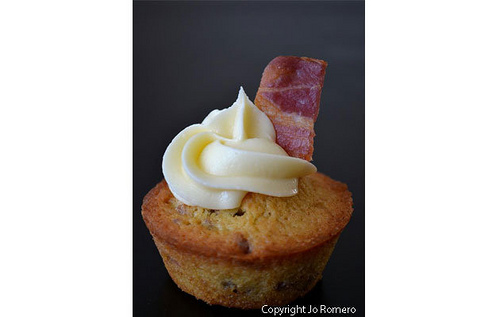 bacon-myple-syrup-cupcake