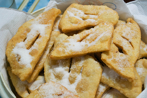 mica tortas fritas hot and covered in sugar