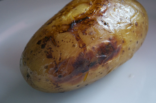 baked potato in slow cooker